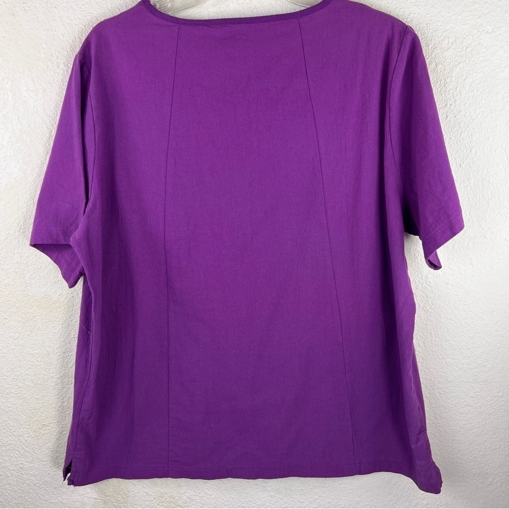 Purple Cotton/polyester pullover top with white dandelion-9 buttons - Picture 2 of 6